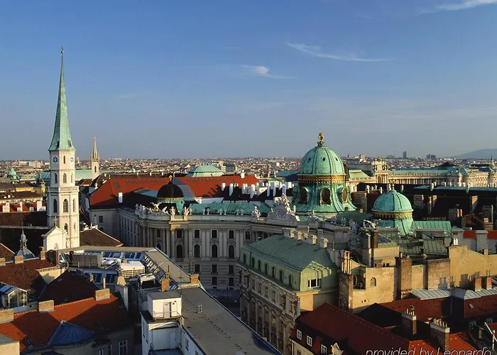 Schani Salon Hotel 4*
