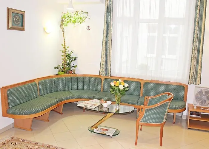 Hotel Schani Salon 4*